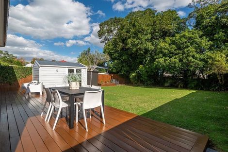 Photo of property in 154 Hinemoa Street, Birkenhead, Auckland, 0626