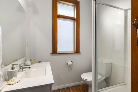 Photo of property in 14 Kauri Street, Miramar, Wellington, 6022