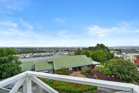 Photo of property in 67 Eugenia Rise, Totara Heights, Auckland, 2105