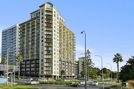 Photo of property in The Rennaissance, 16e/18 Ronwood Avenue, Manukau, Auckland, 2104