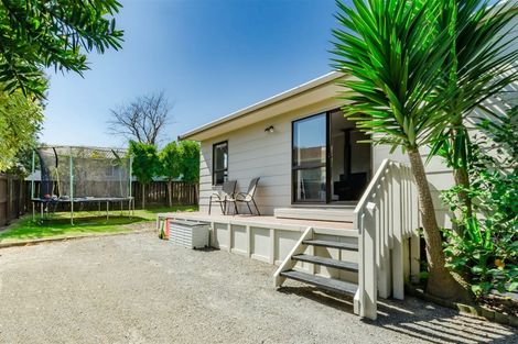 Photo of property in 12 Hookway Grove, Paraparaumu, 5032