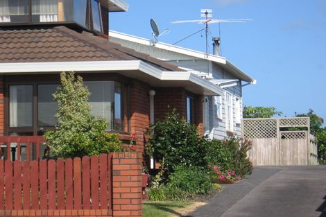 Photo of property in 1347b Dominion Extension, Mount Roskill, Auckland, 1041