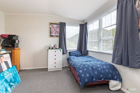 Photo of property in 28 Foster Crescent, Belmont, Lower Hutt, 5010