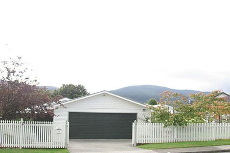 Photo of property in 3 Marlborough Street, Silverstream, Upper Hutt, 5019