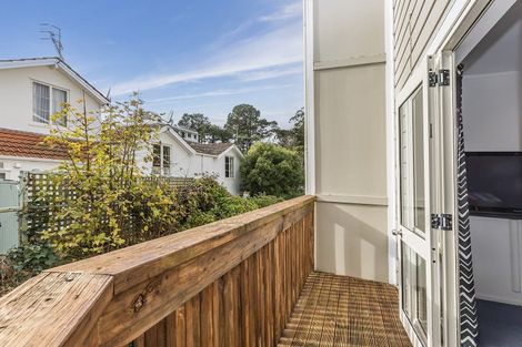 Photo of property in 4/14a Glenmore Street, Thorndon, Wellington, 6011