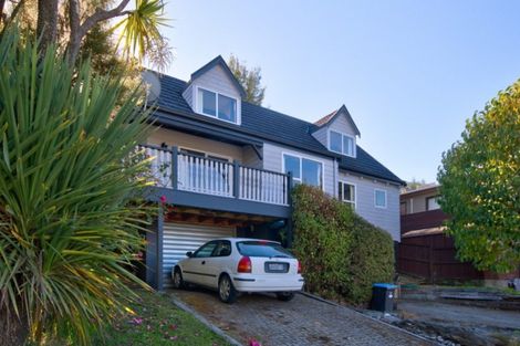 Photo of property in 1 Cameron Place, Fernhill, Queenstown, 9300