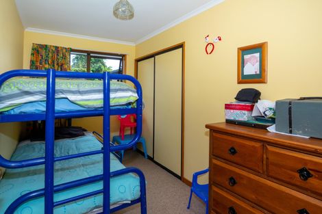 Photo of property in 2 Manse Street, Pleasant Point, 7903