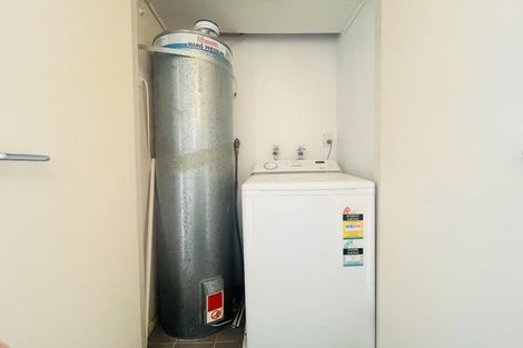 Photo of property in 564f Adelaide Road, Berhampore, Wellington, 6023