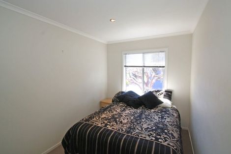 Photo of property in The Strand, 3/16 Ronald Street, Strandon, New Plymouth, 4312