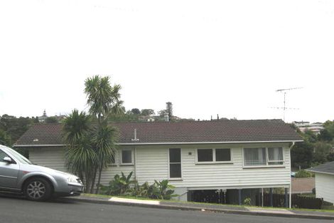 Photo of property in 44 Archers Road, Glenfield, Auckland, 0629