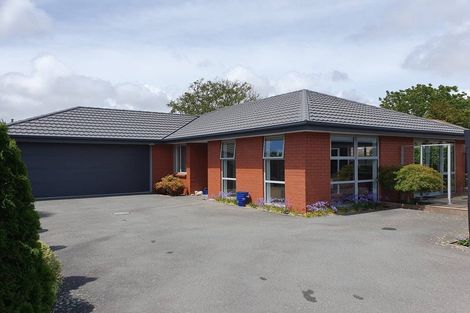 Photo of property in 118b Somerfield Street, Somerfield, Christchurch, 8024