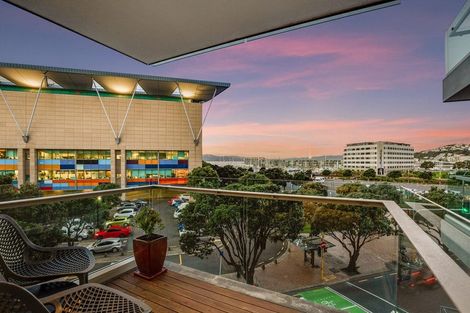 Photo of property in Piermont Apartments, 3d/82 Cable Street, Te Aro, Wellington, 6011