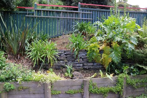 Photo of property in 36 Parkes Avenue, Saint Johns Hill, Whanganui, 4501