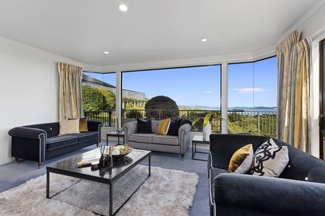 Photo of property in 9 Oceanview Terrace, Tirohanga, Lower Hutt, 5010