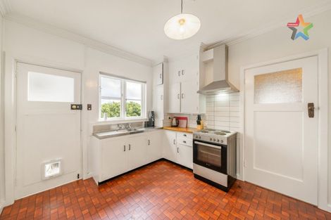 Photo of property in 28-30 Pretoria Street, Hutt Central, Lower Hutt, 5010