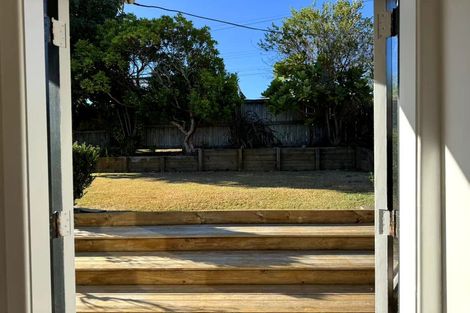 Photo of property in 1/13 Newhaven Terrace, Mairangi Bay, Auckland, 0630