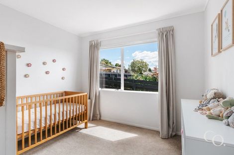 Photo of property in 132 Sutherland Road, Brookfield, Tauranga, 3110