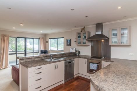 Photo of property in Te Kakariki Apartments, 1/1 Wellington Road, Paekakariki, 5034