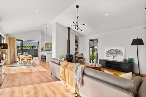 Photo of property in 45 West Meadows Drive, Wanaka, 9305