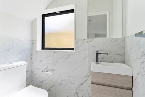 Photo of property in 19a Cornwall Road, Lyttelton, 8082