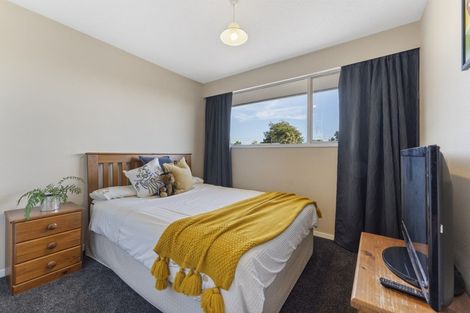 Photo of property in 2/6 Croziers Road, St Albans, Christchurch, 8052