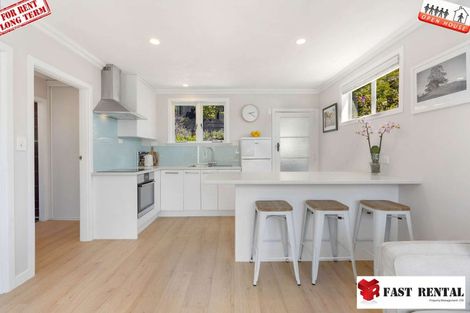 Photo of property in 2/612 East Coast Road, Pinehill, Auckland, 0630