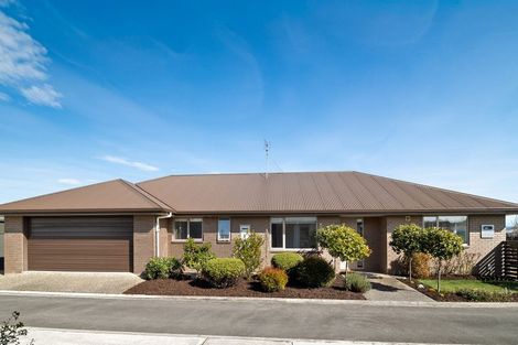 Photo of property in 49 Silver Springs Boulevard, Mosgiel, 9024