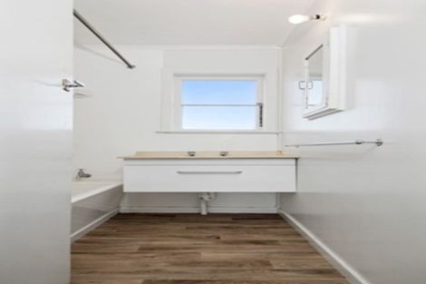 Photo of property in 20 Rakino Drive, Kerepehi, Paeroa, 3671