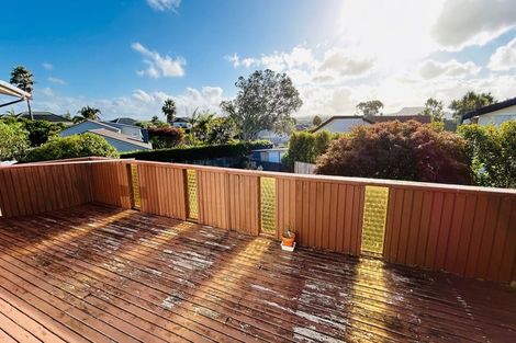 Photo of property in 24 Sunnyhill Crescent, Sunnyhills, Auckland, 2010