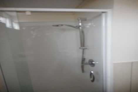 Photo of property in 2 Waimana Road, Conifer Grove, Takanini, 2112