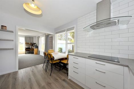 Photo of property in 6b Hudson Street, Bryndwr, Christchurch, 8053