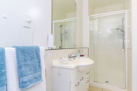 Photo of property in 28 Carnelian Court, Westgate, Auckland, 0614