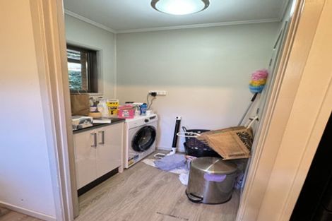 Photo of property in 1/19a Verran Road, Birkenhead, Auckland, 0626