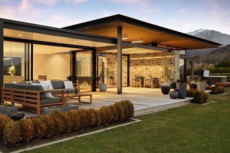 Photo of property in 6 Bloxham Lane, Lake Hayes, Queenstown, 9371