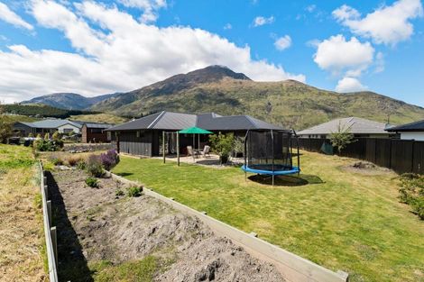 Photo of property in 3 Masons Court, Lower Shotover, Queenstown, 9304