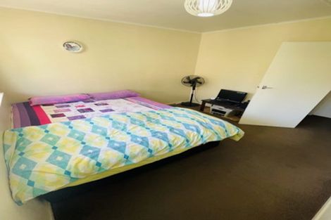 Photo of property in 184 Hutchinson Avenue, New Lynn, Auckland, 0600