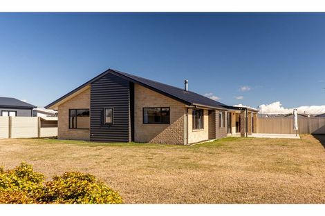 Photo of property in 15 Greenfield Place, Twizel, 7901