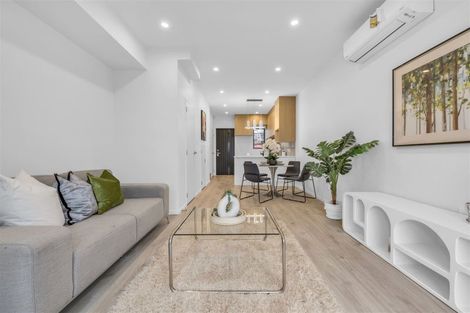 Photo of property in 3 Rana Road, Flat Bush, Auckland, 2019