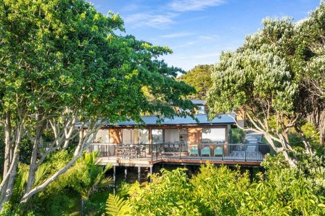 Photo of property in 125c Sailors Grave Road, Pumpkin Hill, Whitianga, 3591