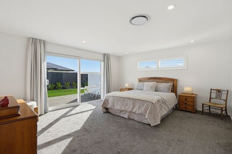 Photo of property in 9 Cam Mill Place, Rangiora, 7400