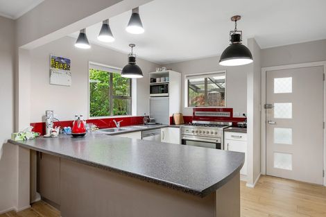 Photo of property in 11 Avian Crescent, Blue Mountains, Upper Hutt, 5371