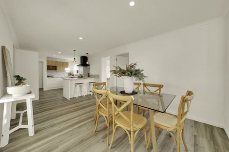 Photo of property in 15 Roberts Road, Hei Hei, Christchurch, 8042