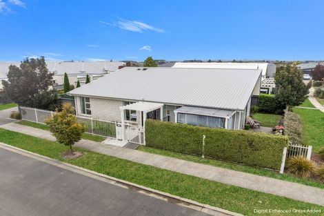 Photo of property in 21 Ashdown Way, Rolleston, 7615