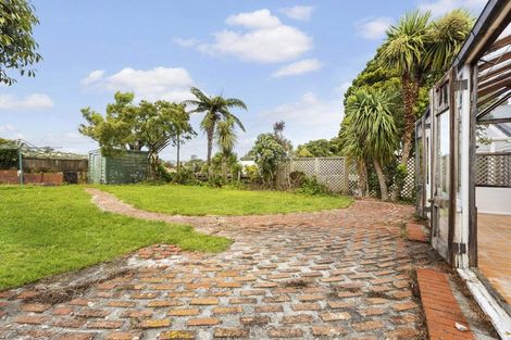 Photo of property in 74 Nottingham Street, Karori, Wellington, 6012