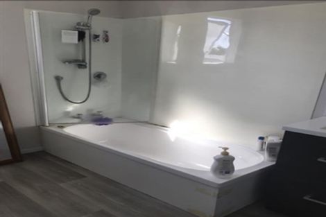 Photo of property in 6 Janese Place, Weymouth, Auckland, 2103