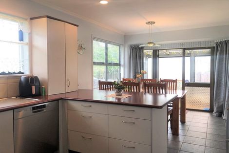 Photo of property in 17 Winston Street, Tikipunga, Whangarei, 0112