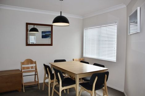 Photo of property in 142a Hutchinson Avenue, New Lynn, Auckland, 0600