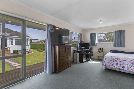 Photo of property in 8 Raleigh Street, Vogeltown, New Plymouth, 4310