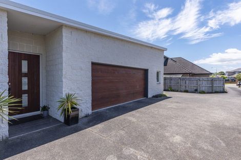 Photo of property in 20 Trusham Court, Paraparaumu, 5032