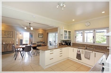 Photo of property in 54 Kawiu Road, Levin, 5510